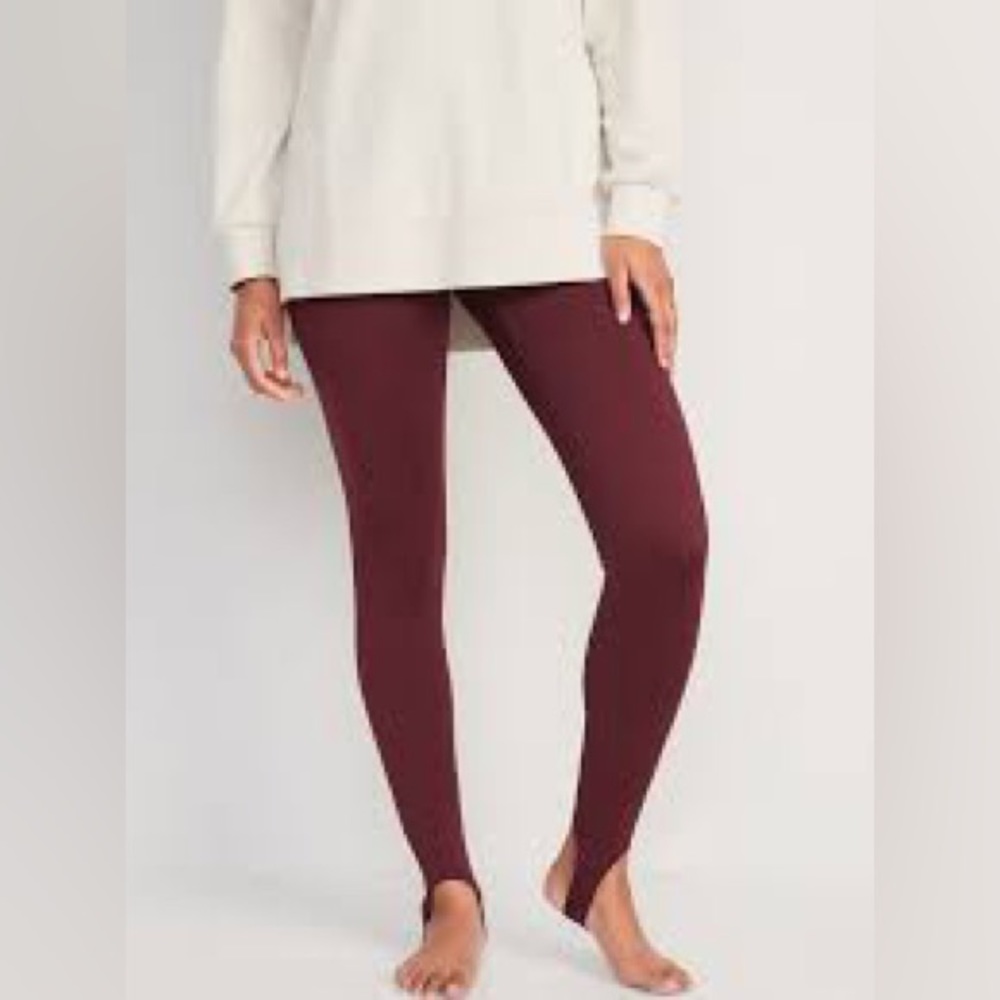 Old Navy Cozecore High Rise Go Dry Heathered Stirrup Leggings - Picture 1 of 6